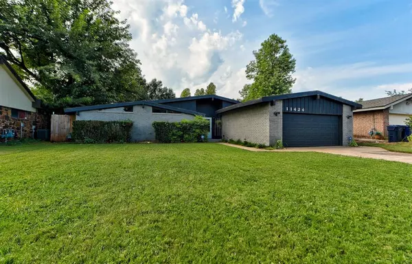 Oklahoma City, OK 73162,11424 Bluff Creek DR