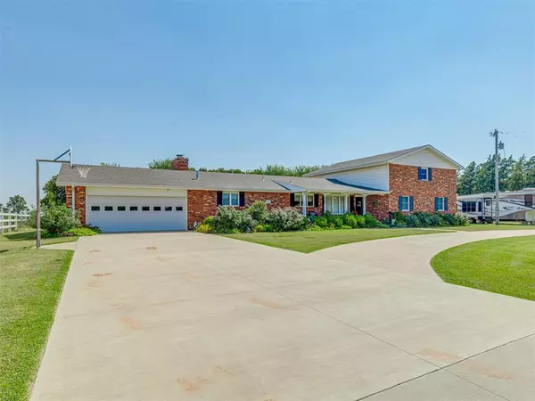 Cherokee, OK 73728,700 E 10th ST