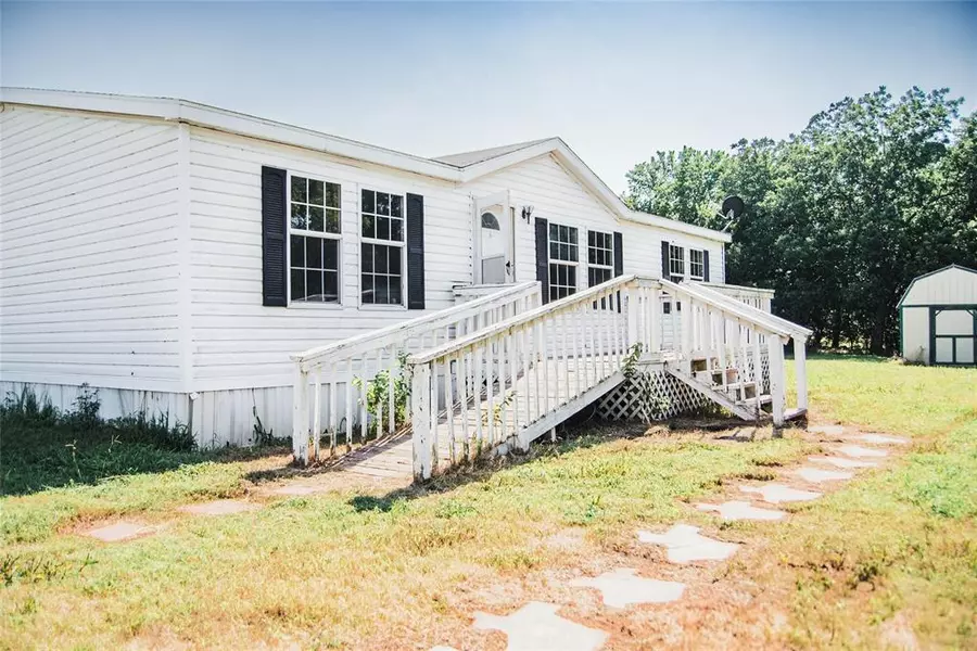 15919 Sooner AVE, Maysville, OK 73057