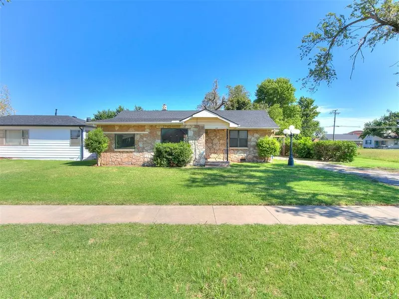 504 W Oklahoma, Okarche, OK 73762