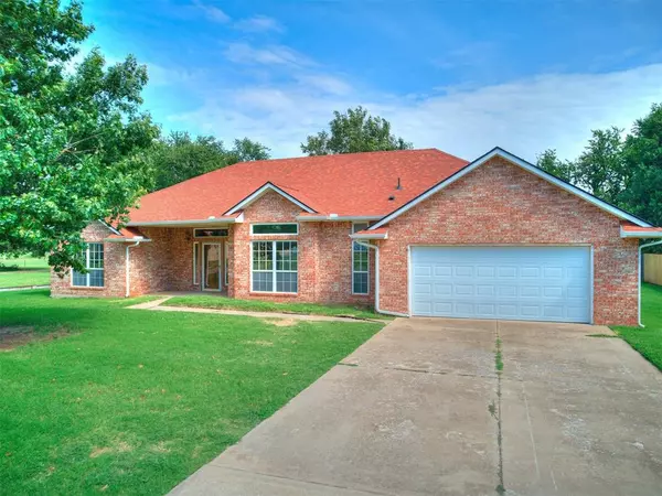 510 W Colorado, Okarche, OK 73762