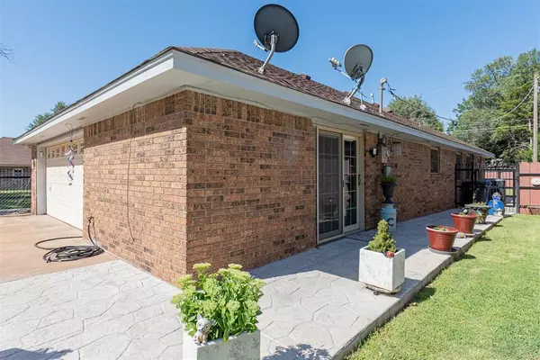 Enid, OK 73701,2520 N Adams ST