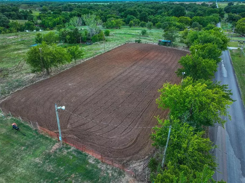 24286 E County Road 1580, Elmore City, OK 73433
