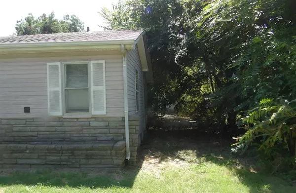 Shawnee, OK 74801,1315 E Edwards ST