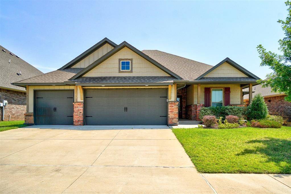 3074 NW 184th ST, Edmond, OK 73012