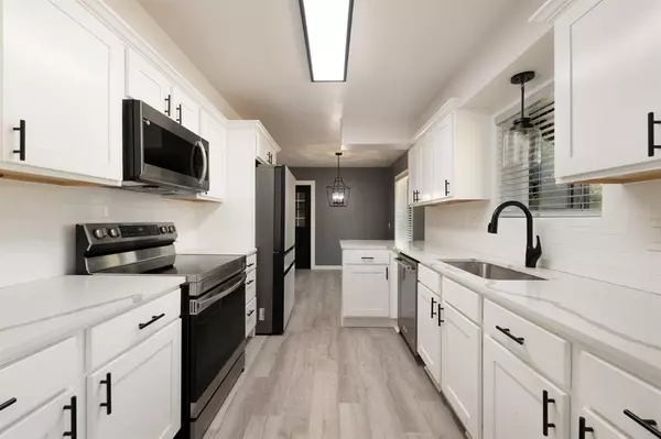 Piedmont, OK 73078,1016 N Harrison NW AVE