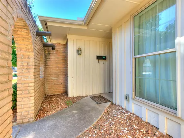 Bethany, OK 73008,2109 N Glade AVE