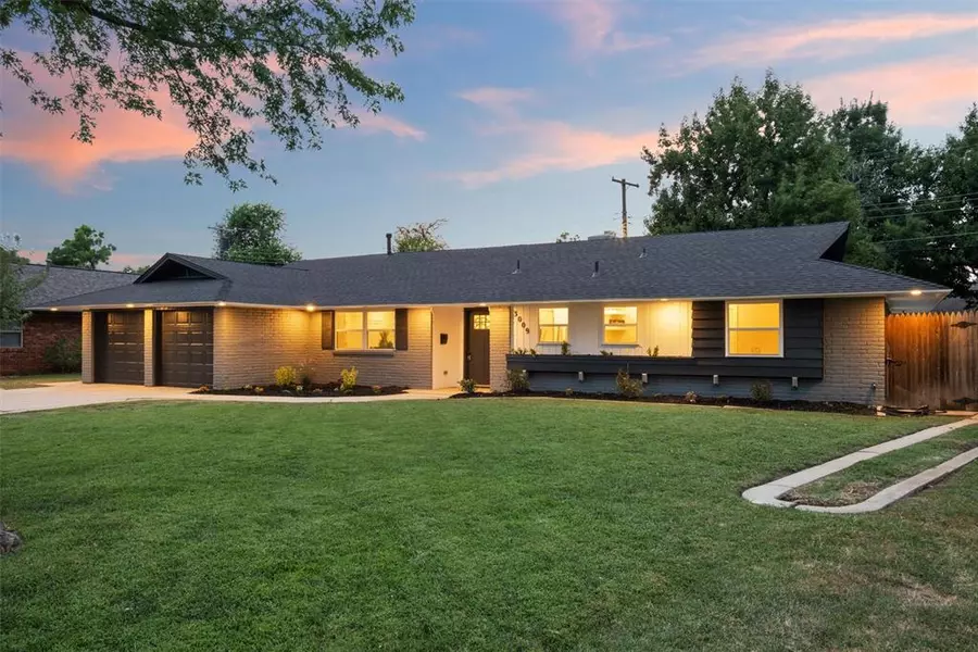 3009 Berkshire WAY, The Village, OK 73120