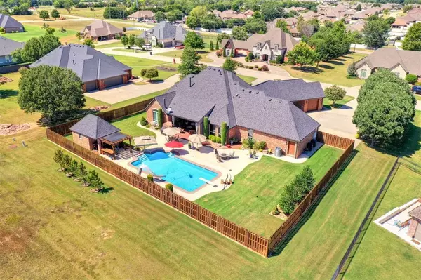 Shawnee, OK 74801,2501 Winged Foot WAY