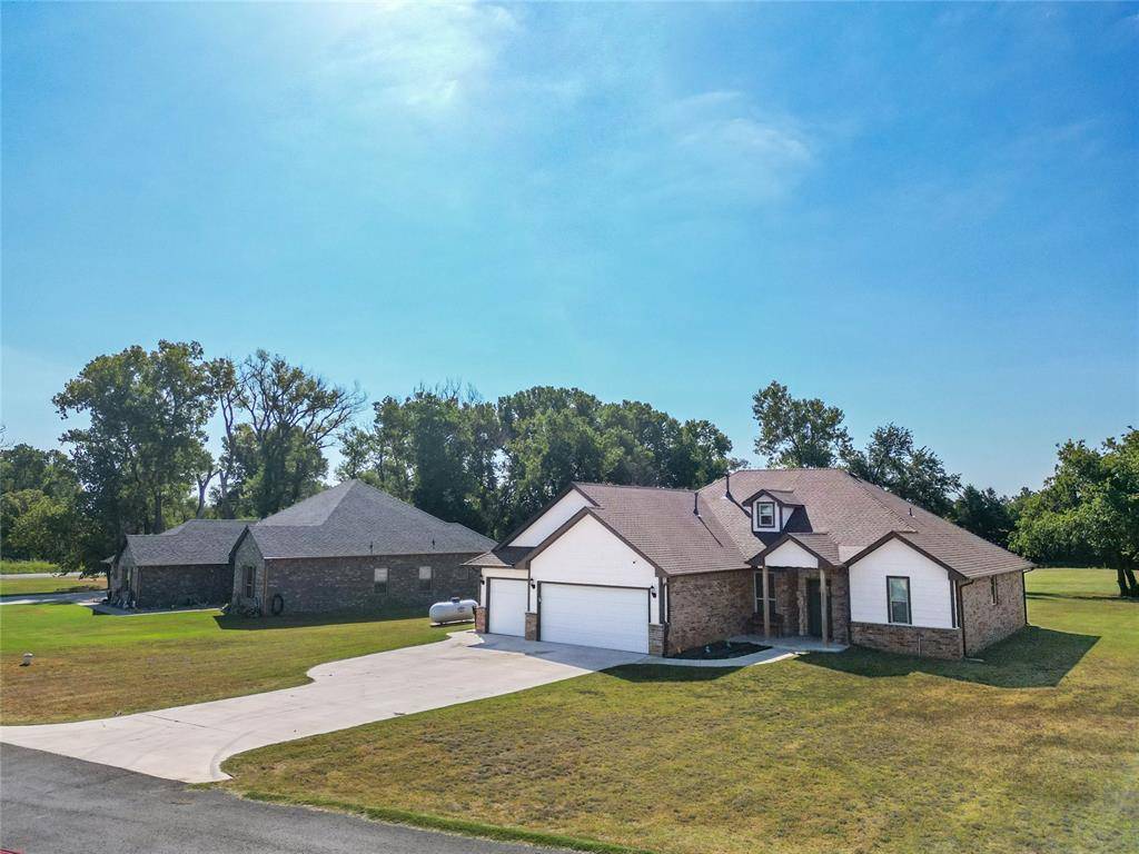 Blanchard, OK 73010,2396 County Road 1262