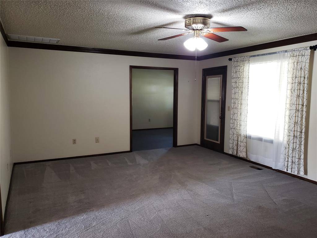 Midwest City, OK 73130,9617 Beth DR