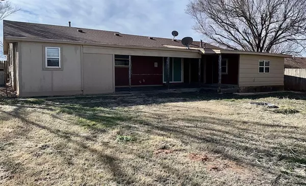 Woodward, OK 73801,3010 Osage DR