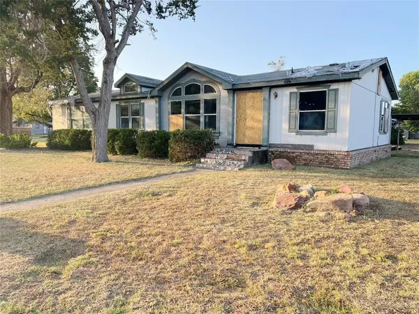 Blair, OK 73526,200 Warren RD