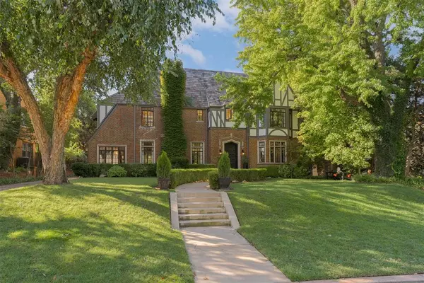 620 NE 17th ST, Oklahoma City, OK 73105