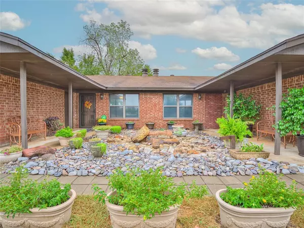 Shawnee, OK 74804,2405 Leo Sun ST