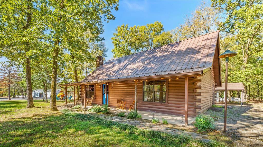 313 Post Oak RD, Broken Bow, OK 74728
