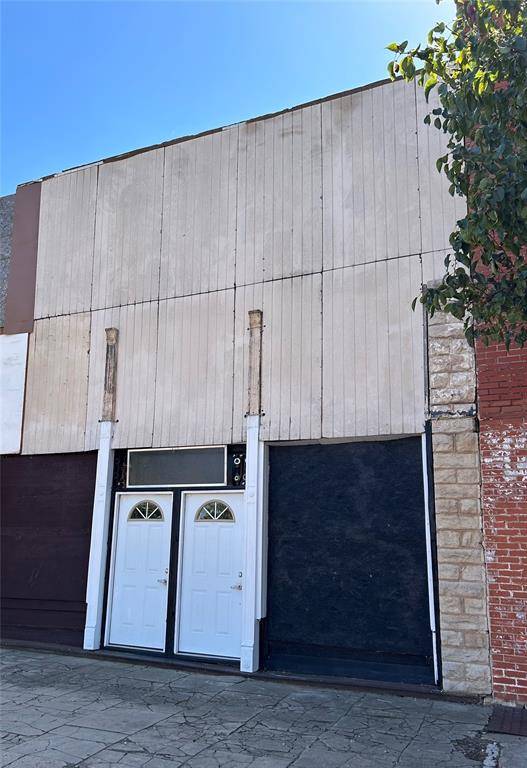 114 E Lincoln ST, Mangum, OK 73554