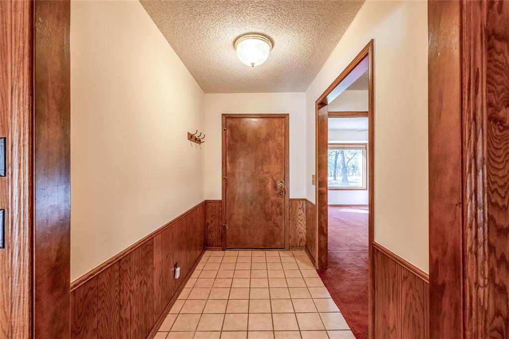 Norman, OK 73026,913 Flaming Oaks DR