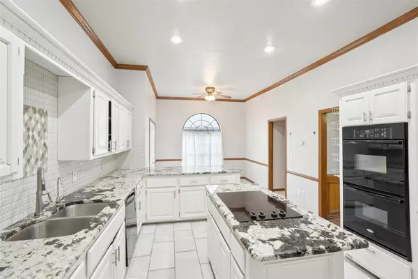 Edmond, OK 73012,1213 NW 197th ST