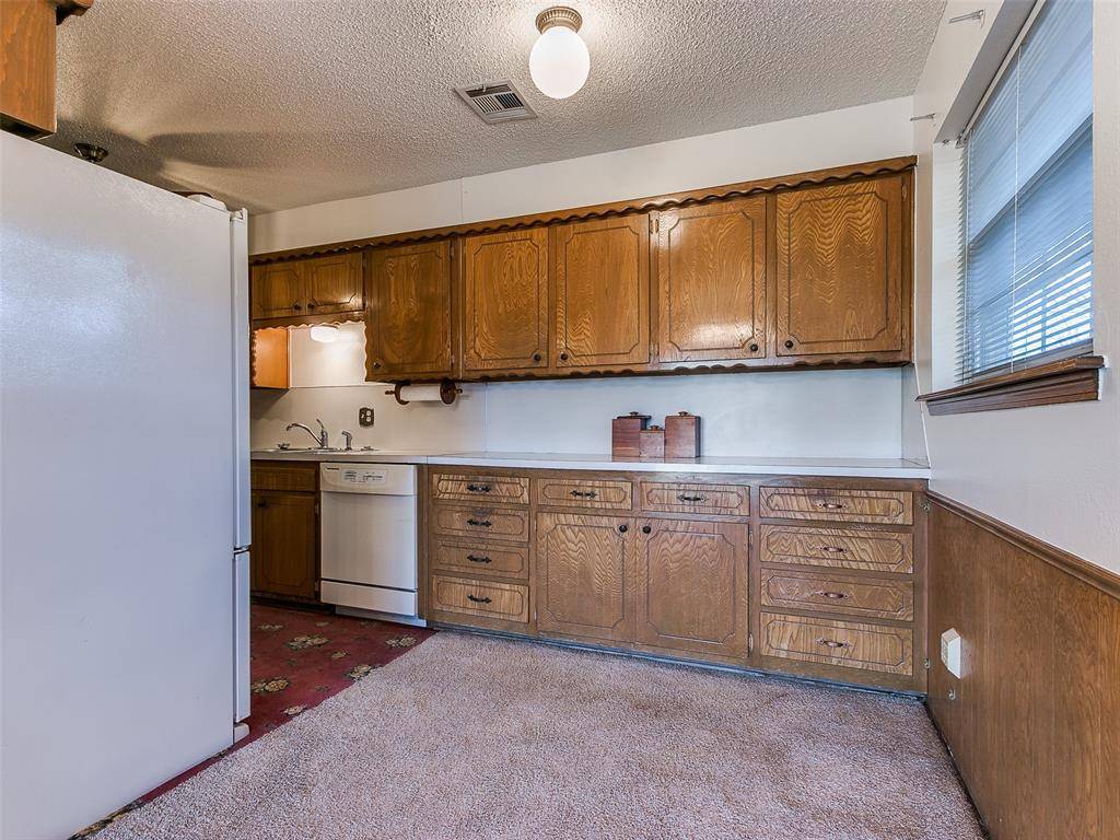 Bethany, OK 73008,8153 NW 27th ST