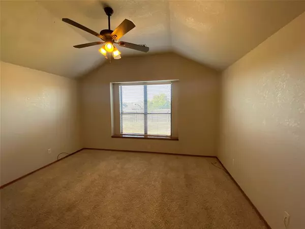 Edmond, OK 73013,2709 NW 164th TER