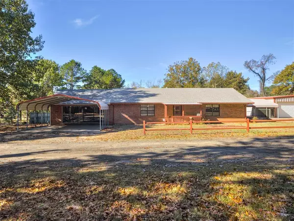 Checotah, OK 74426,114146 S 4176 RD