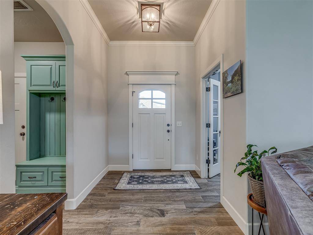 Yukon, OK 73099,13908 Pennyworth DR