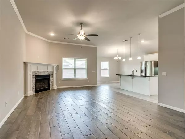 Norman, OK 73026,2213 Waterbrook CT