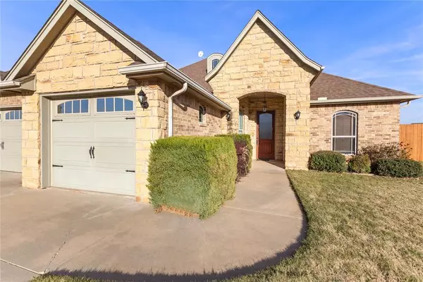 Weatherford, OK 73096,1304 Crimson AVE