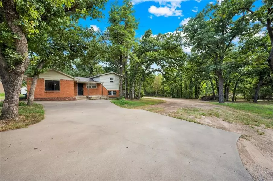 6720 NW 8th ST, Oklahoma City, OK 73127
