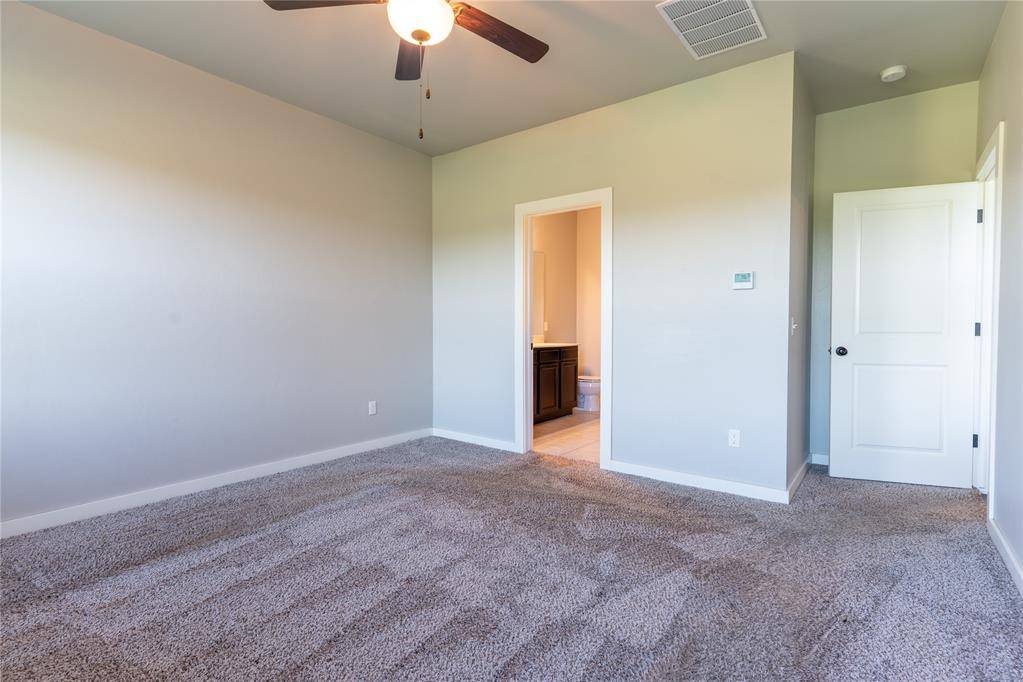Edmond, OK 73025,14350 Meadow Ridge LN