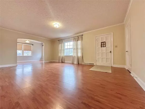 Shawnee, OK 74801,45 E Drummond ST