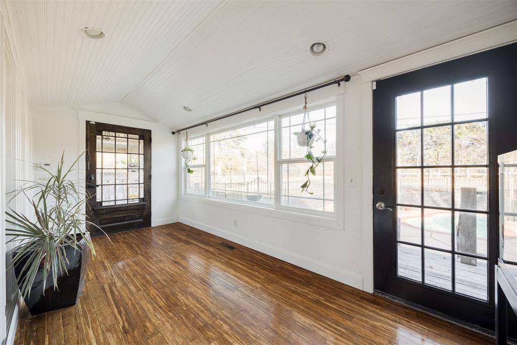 Guthrie, OK 73044,6119 S Sooner RD