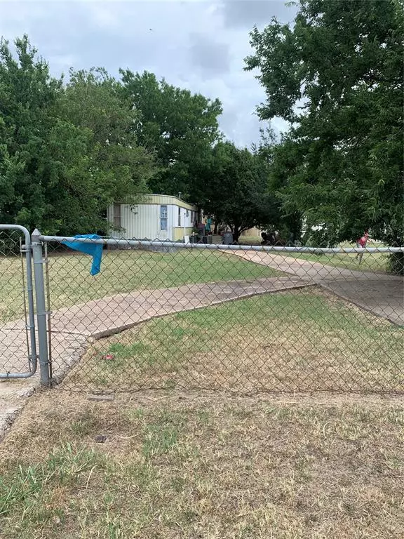 Lawton, OK 73501,2103 SW Charles Whitlow AVE