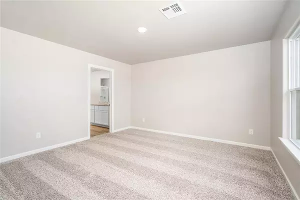 Tuttle, OK 73089,5435 Mac RD