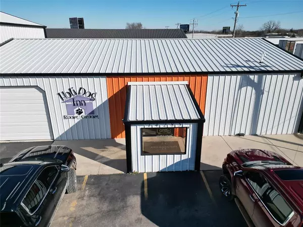 14285 Acme RD, Shawnee, OK 74804