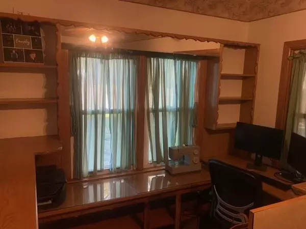 Cheyenne, OK 73628,506 S Third ST