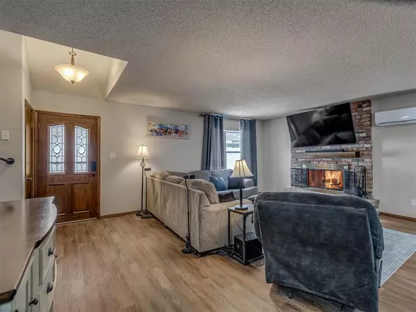 Pauls Valley, OK 73075,123 Tanglewood DR