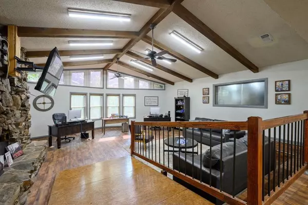 141 Wildwood TRL, Broken Bow, OK 74728