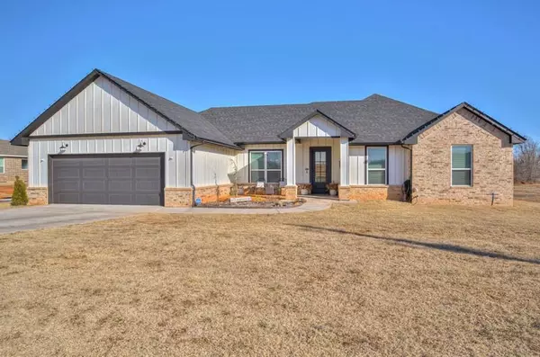 1031 Heritage Hills DR, Tuttle, OK 73089