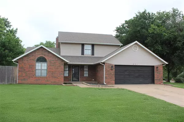 201 E Park Plaza DR, Stroud, OK 74079