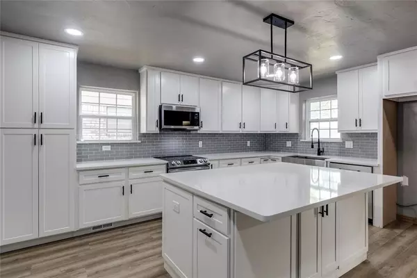 Midwest City, OK 73110,3620 Ridgehaven DR