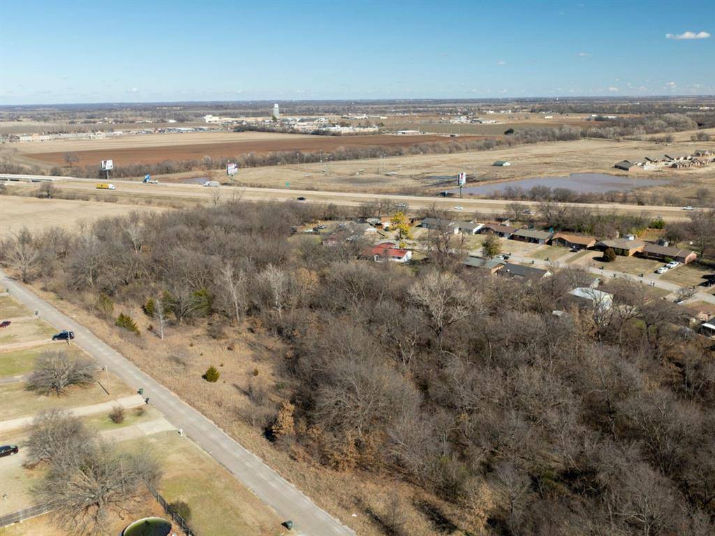 822 S Dogwood DR, Pauls Valley, OK 73075