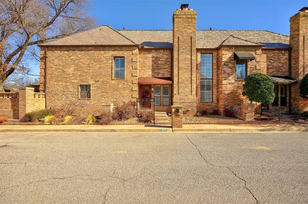 Norman, OK 73072,325 Windbrook DR