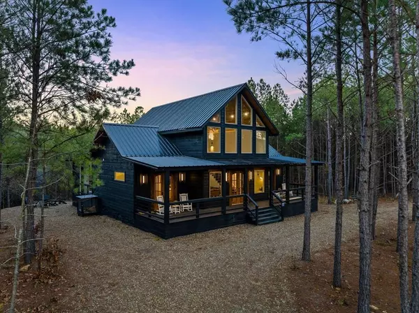 33 Bear Cedar TRL, Broken Bow, OK 74728
