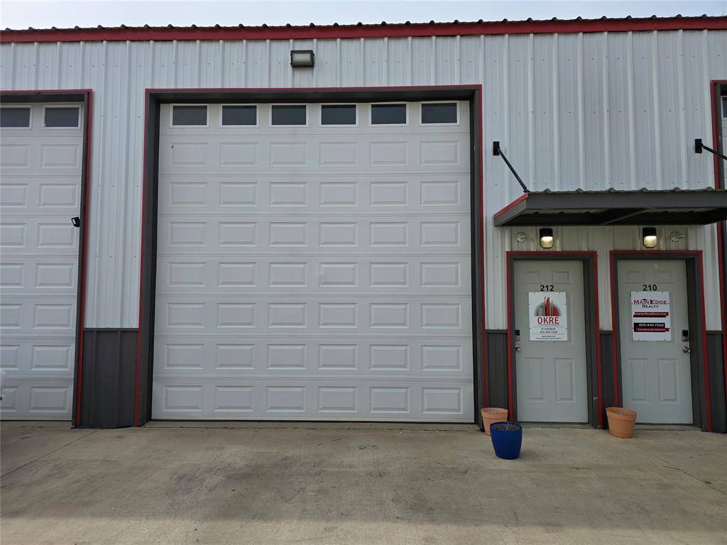308 W State Highway 152 #212, Mustang, OK 73064