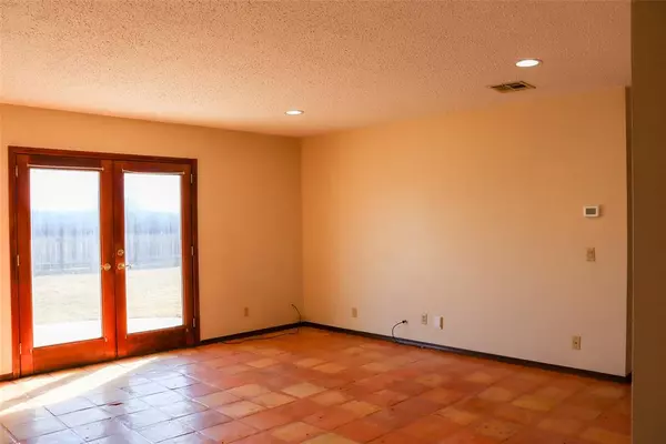 Woodward, OK 73801,Address not disclosed