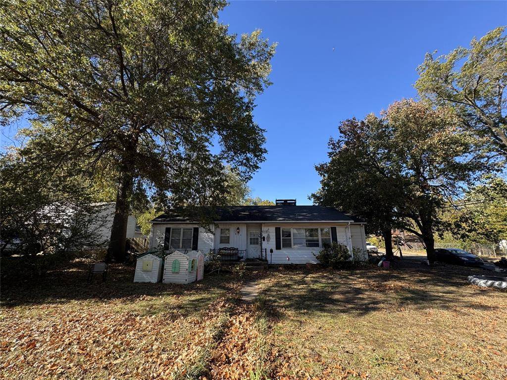 216 N 12th ST, Ponca City, OK 74601