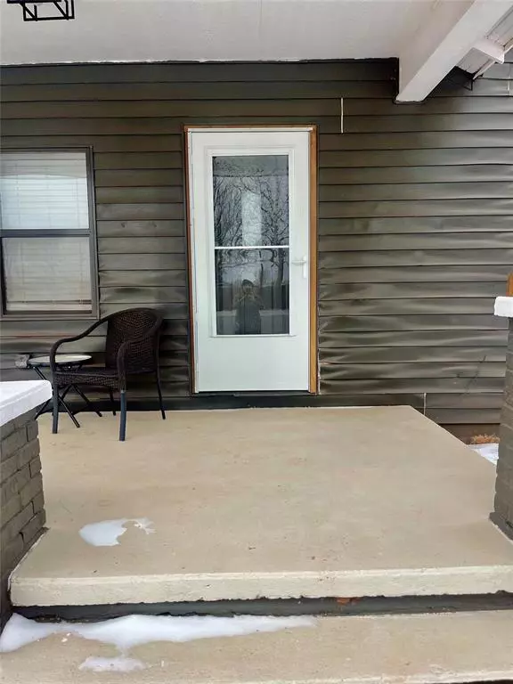 Cordell, OK 73632,118 N Symcox ST