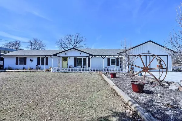 17270 S 289th AVE, Bristow, OK 74010